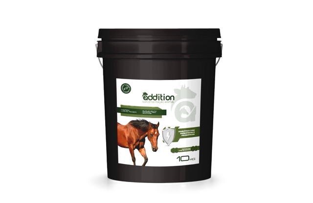 Mockup Horse Long Rider - Balde de 10kg Média